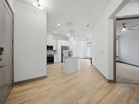 5th image of 2700 Old Denton Rd #4409