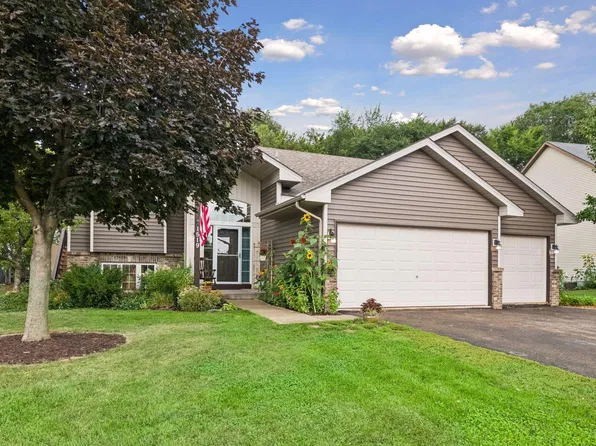 1519 Hidden Trl, Mayer, MN 55360