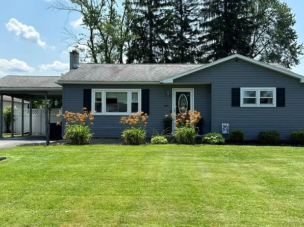 404 Maple Manor Dr, Elmira, NY 14904