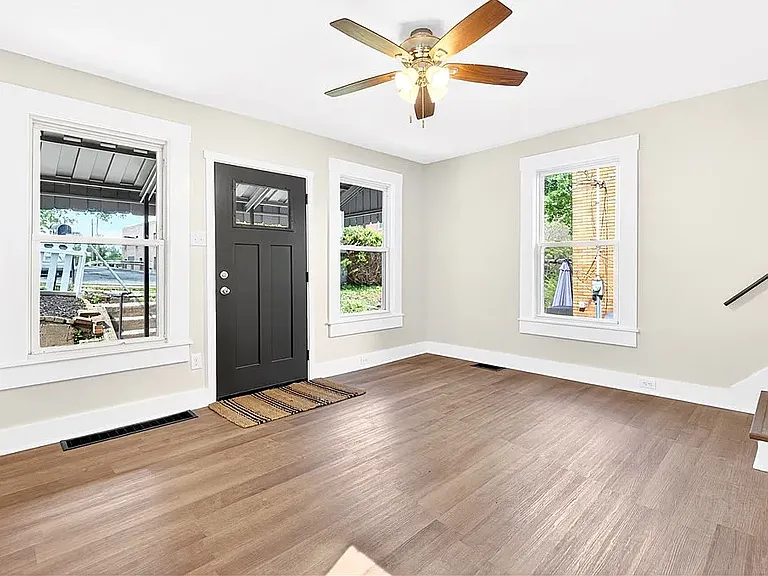 634 Madison Ave — Photo 2