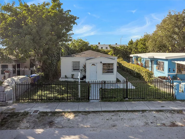 6940 NW 6th Ct #2 — Photo 54