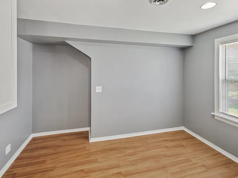 14336 S Harrison Ave — Photo 16