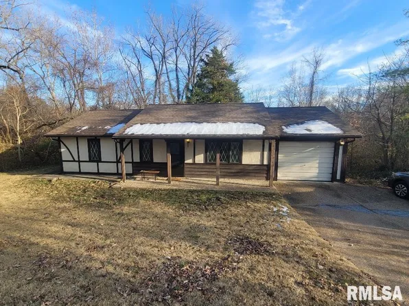 12 Edgewood Ln, Belleville, IL 62223
