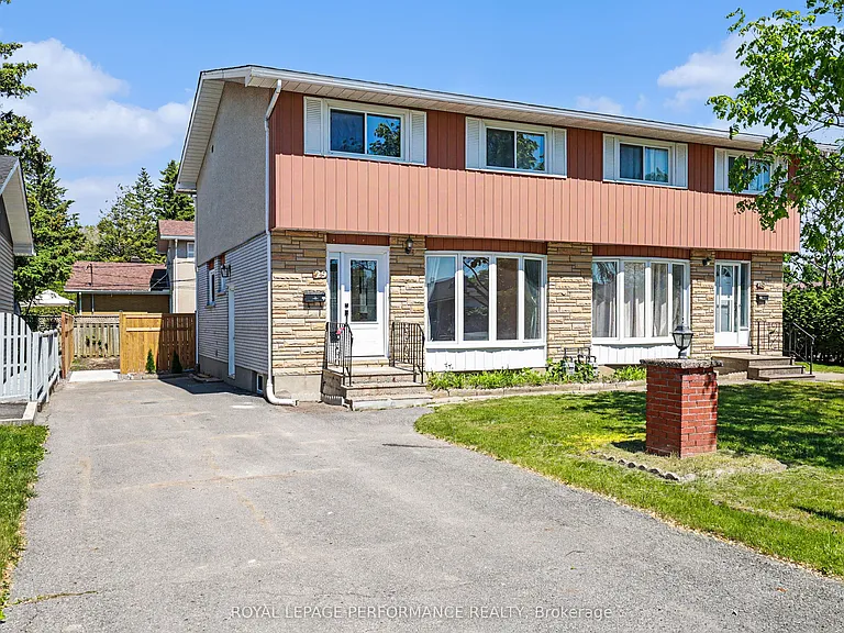 29 Aldercrest Dr — Photo 1
