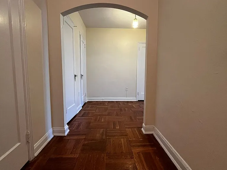The Royal York Apartments — Photo 149