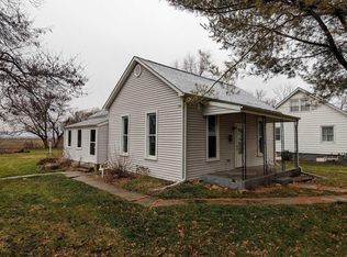 318 N Spring St, Mount Pulaski, IL 62548