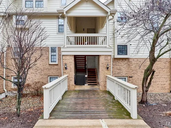 12944 Bryce Canyon Dr APT B, Maryland Heights, MO 63043