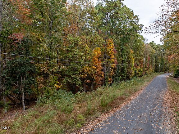2nd image of LOT 8 Saddle Dr Lot 8