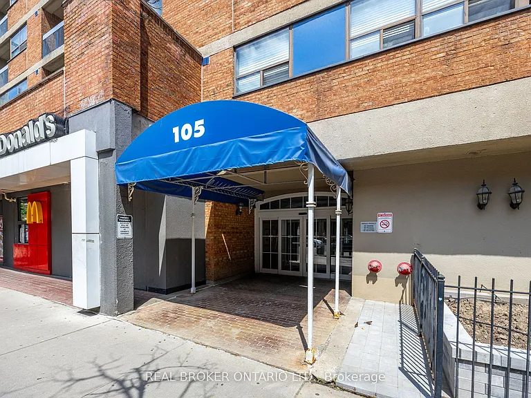 105 McCaul St #708 — Photo 23