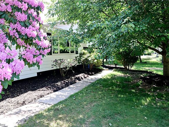 3rd image of 2948 Vesper Dr