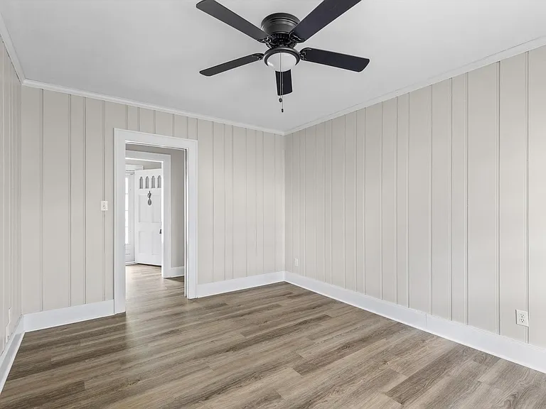 4200 Dartmouth St — Photo 12