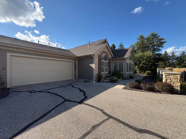 5215 River Flow Ave SW #10, Grandville, MI 49418