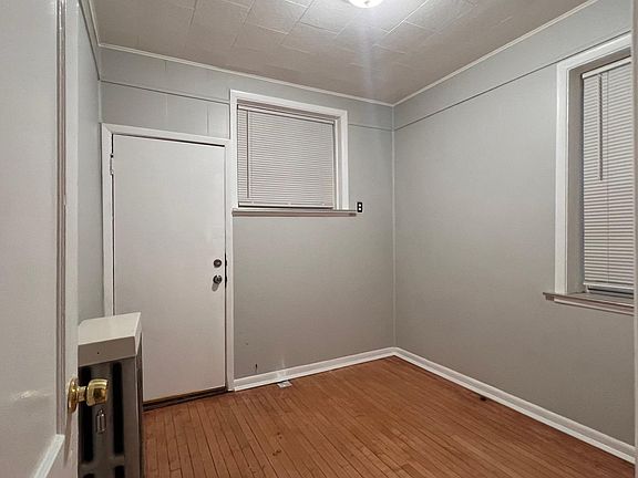 3rd image of 4516 N Central Park Ave #2N
