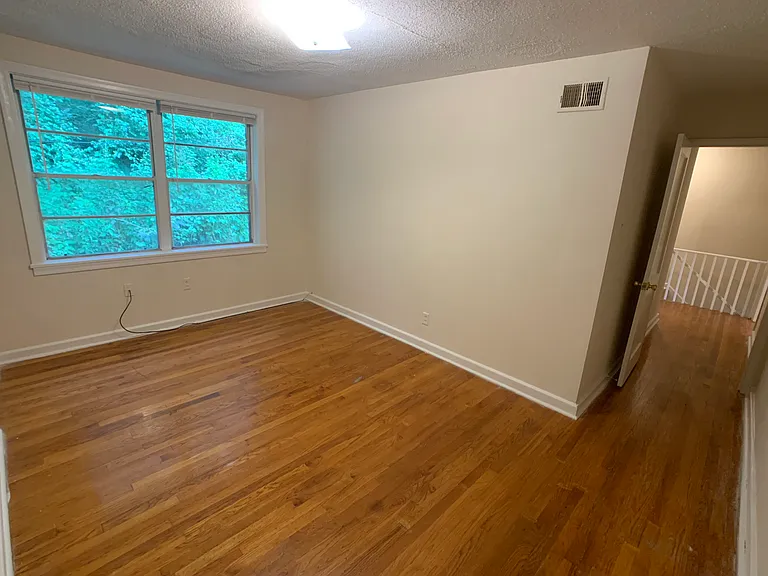 1615 Valley Ave — Photo 26