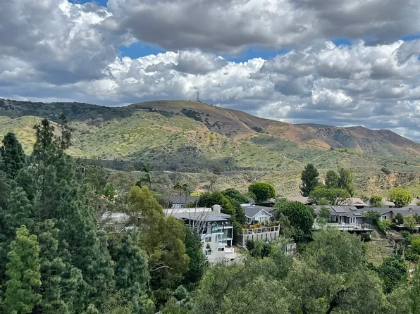 (undisclosed Address), Santa Ana, CA 92705