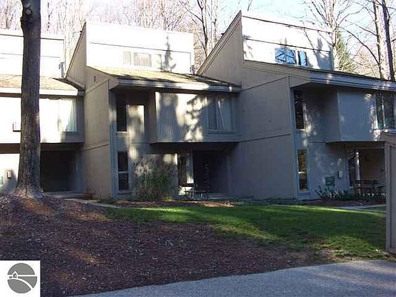 2nd image of 2500 Josef Strasse #3415