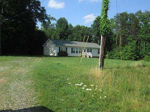 1st image of 697 Plaza Dr