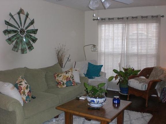 2nd image of 106 Starr Ave APT 123