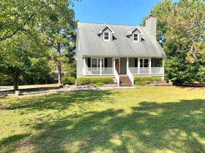 105 Oakcrest Ct, West End, NC, 27376