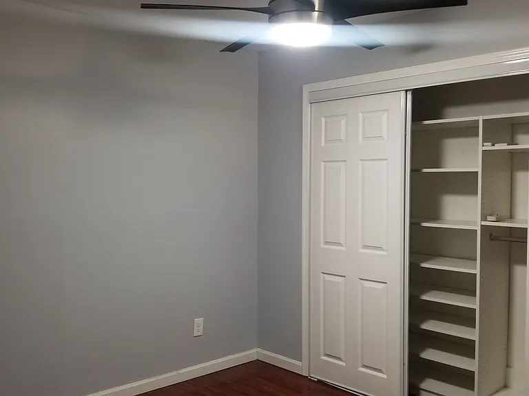 2730 Brownsboro Rd #141 — Photo 11