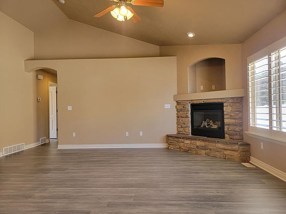 3rd image of 13972 S Curry Peak Cir