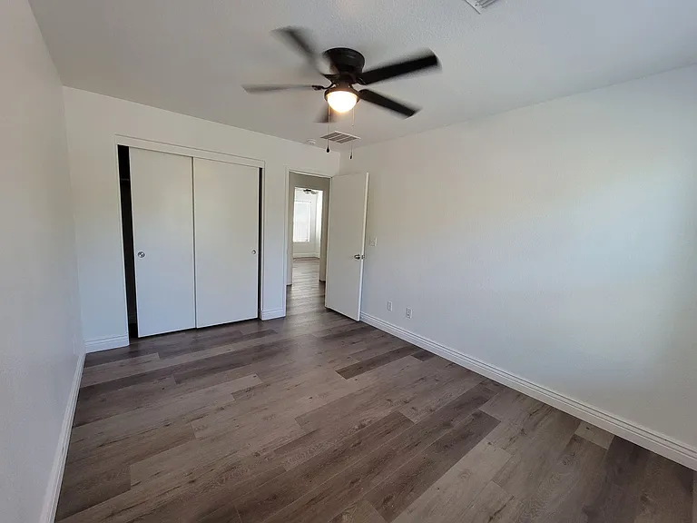 4448 W Rialto Ave — Photo 25