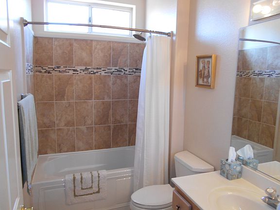 4th image of 2824 Breakers Creek Dr
