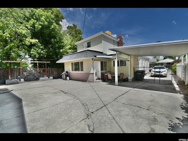 1st image of 724 E Harrison Ave