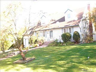 5th image of 111 Paula Blvd