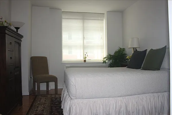 Rented by Carnegie Hill Place | media 47