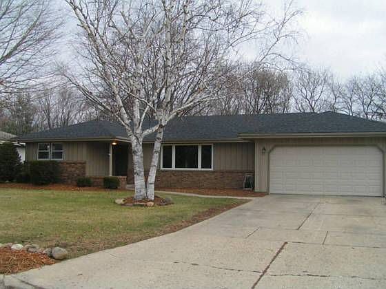 1st image of 1024 Somerset Dr