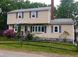 98 Mayflower Ln, Marshfield, MA 02050
