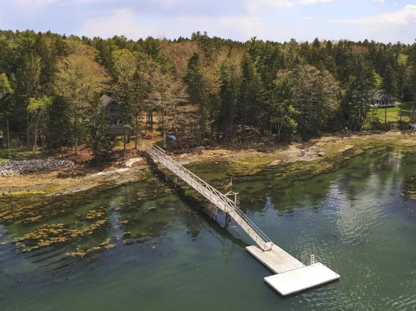 279 Deaver Rd, Waldoboro, ME 04572
