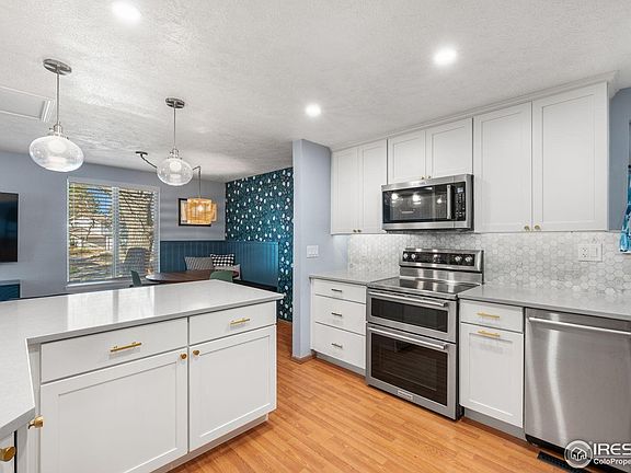 4th image of 9304 Kendall St