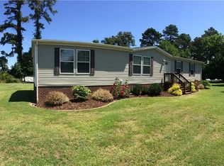 169 Brumley Rd, Knotts Island, NC 27950