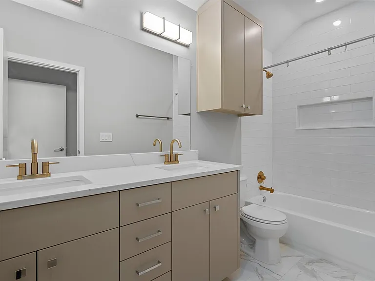 10004 1/2 Gail Rd — Photo 14