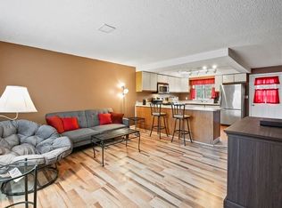 1430 Russell Rd APT 10, Westfield, MA 01085