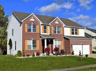 9584 Valley Springs Blvd, Fishers, IN 46037