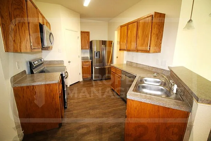 907 Lasso Dr #A — Photo 7