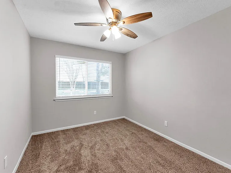 3353 Knob Oaks Dr — Photo 32