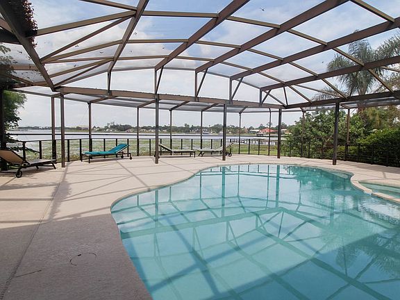 2nd image of 8625 Vista Shores Ct