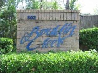 802 S 1st St APT 220, Austin, TX 78704