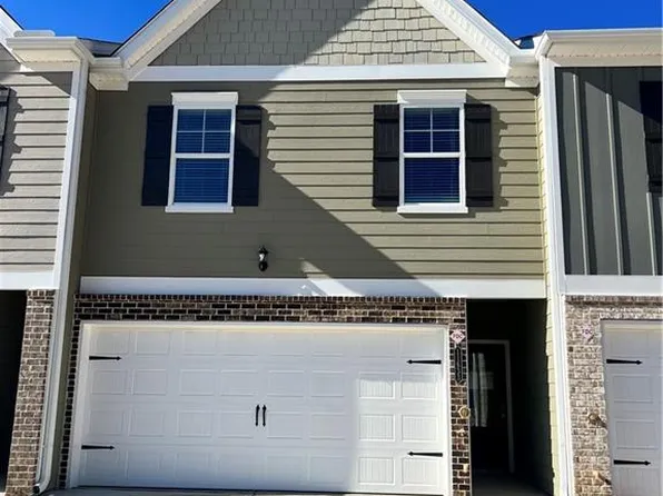 11633 Mendenhall Ct, Hampton, GA 30228