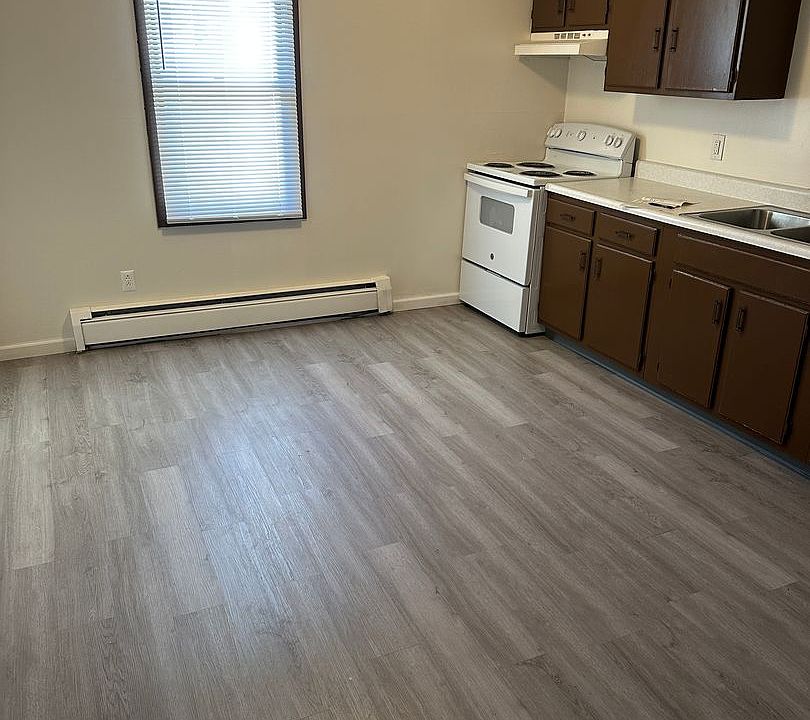 1st image of 430 9th St APT 6