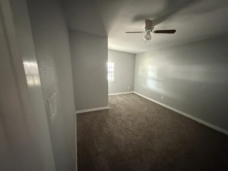 311 Ryan Dr — Photo 15
