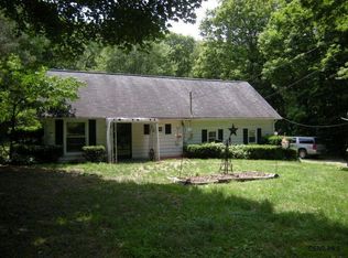 187 Janidlo Rd, Hollsopple, PA 15935