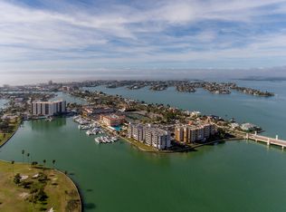450 Treasure Island Cswy APT 109, Treasure Island, FL 33706