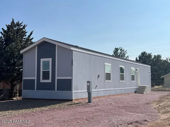 325 E Birchwood Dr, Paulden, AZ 86334