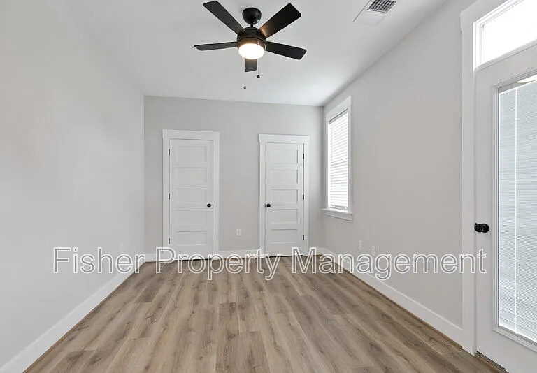 2200 Carrington St #301 — Photo 10