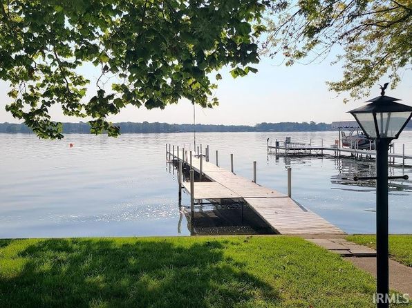 10358 N Leeland Ln, Syracuse, IN 46567